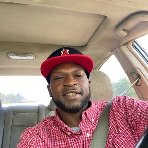 Meet your Posher, Marlon